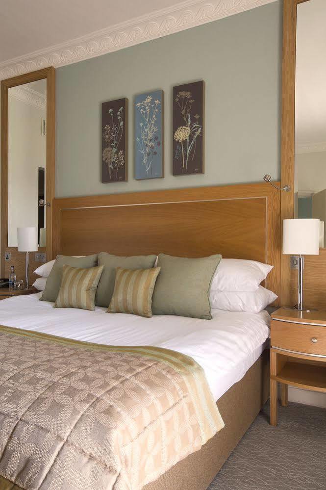 Buxted Park Hotel エクステリア 写真