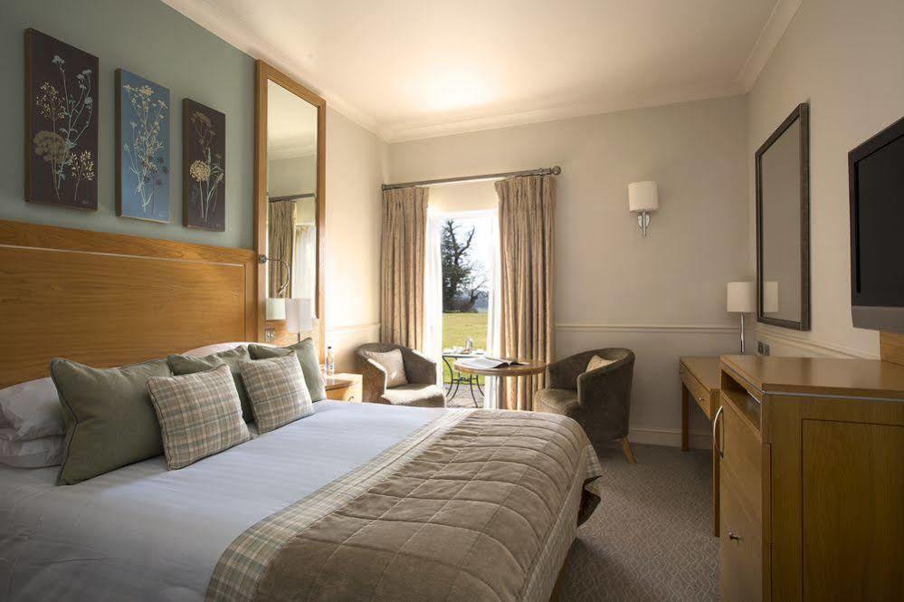 Buxted Park Hotel エクステリア 写真